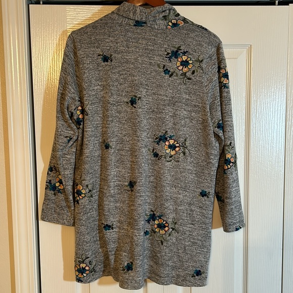 Fig and Flower Embroidered Cardigan - Medium - Picture 1 of 4